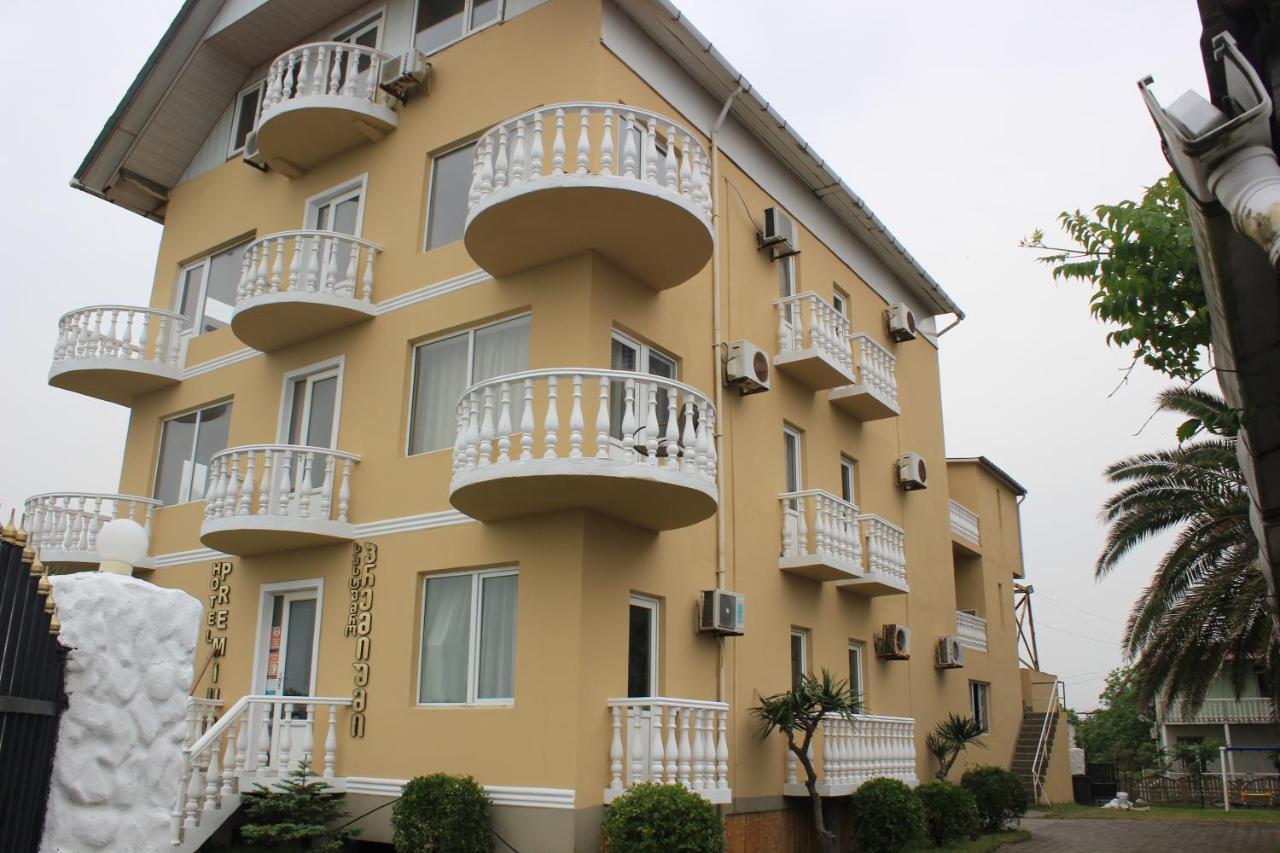 Hotel Premium Ureki Exterior photo